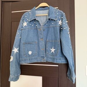 Blue Jean Jacket with Star Embellishments and Classic Trucker Style